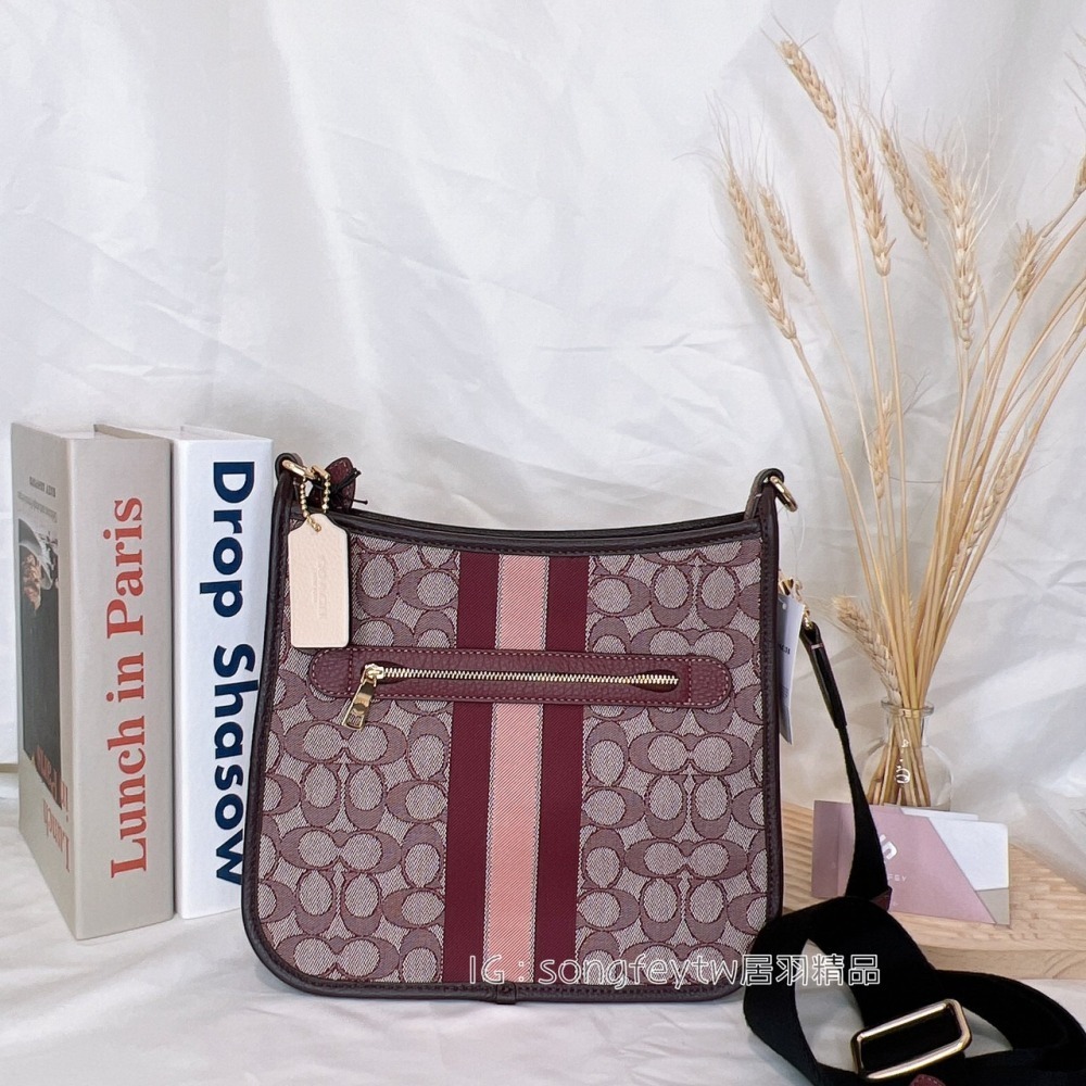 美國代購🇺🇸台灣現貨 Coach 文件包 斜背包-細節圖5