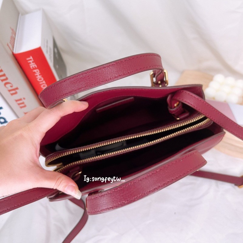 美國代購🇺🇸台灣現貨 MARC JACOBS 黛妃包 MJ 殺手包 手提包 斜背包 M0016671-細節圖2