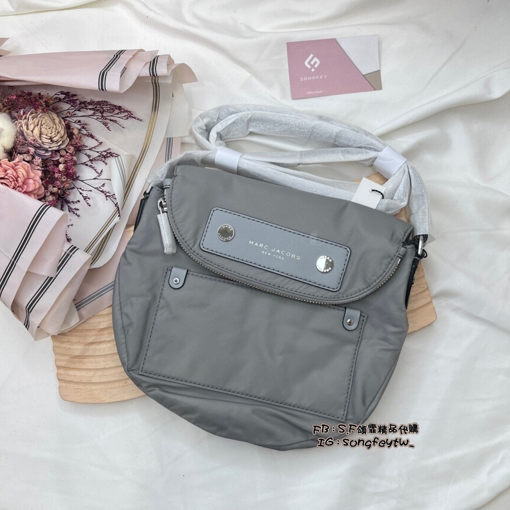 美國代購🇺🇸台灣現貨 Marc Jacobs｜MJ 尼龍小豬包 斜背包-細節圖10