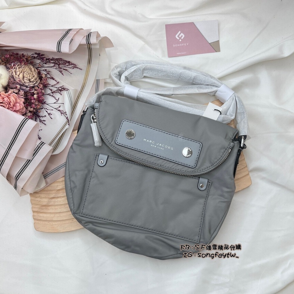 美國代購🇺🇸台灣現貨 Marc Jacobs｜MJ 尼龍小豬包 斜背包-規格圖11