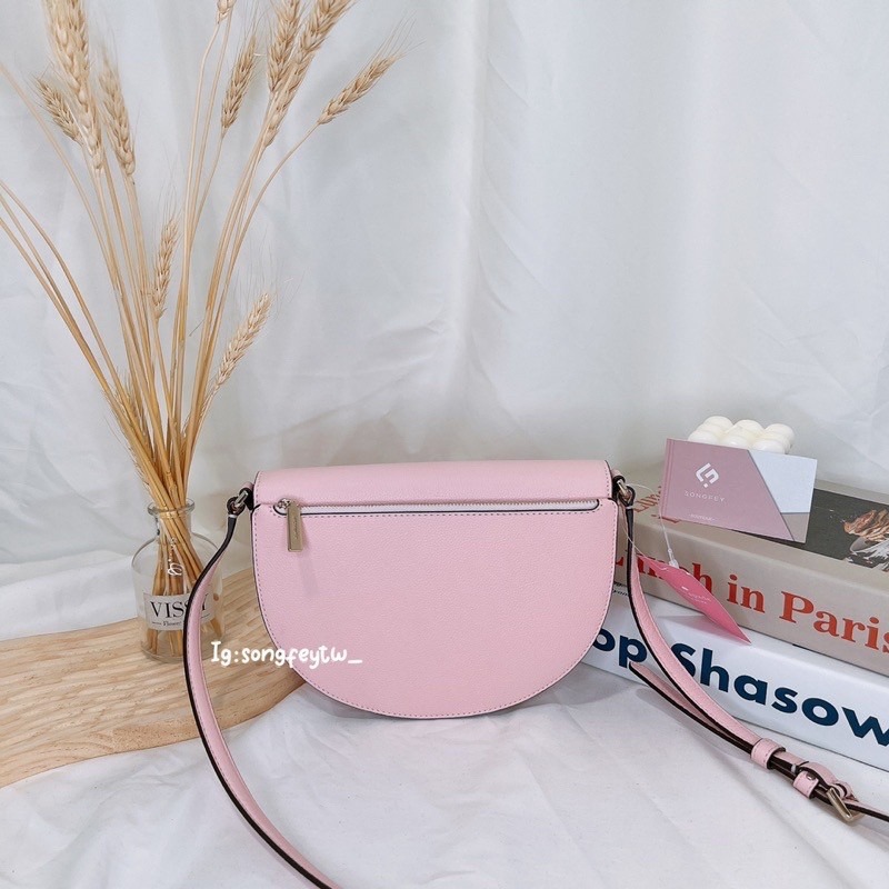 美國代購🇺🇸台灣現貨 Kate spade 掀蓋馬鞍包 斜背包-細節圖3