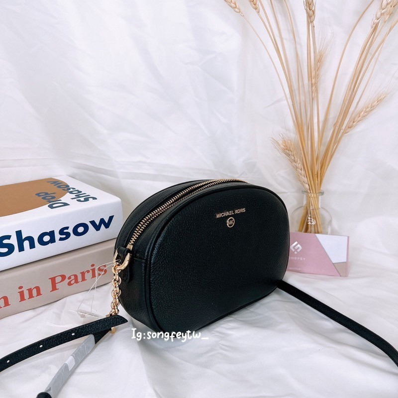 美國代購🇺🇸台灣現貨 MK 專櫃款 橢圓包 相機包 斜背包-細節圖3