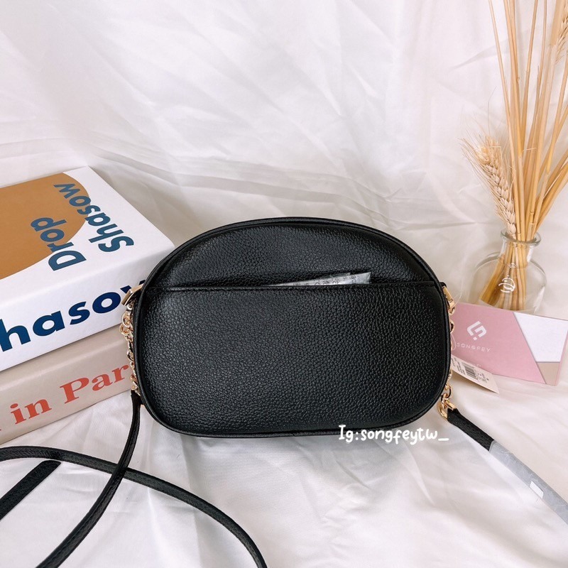 美國代購🇺🇸台灣現貨 MK 專櫃款 橢圓包 相機包 斜背包-細節圖4