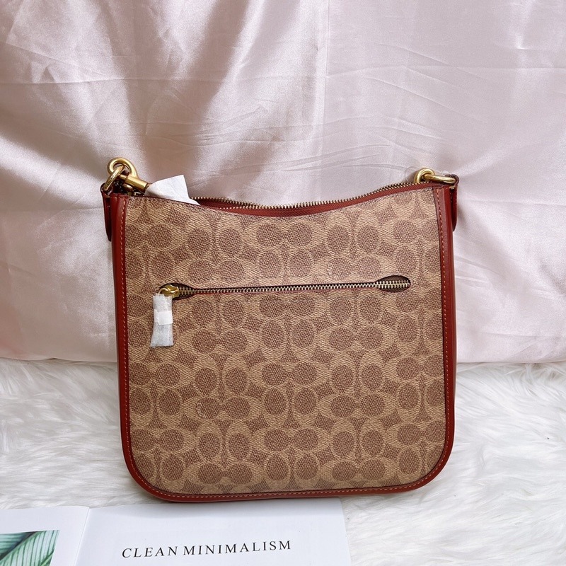 美國代購🇺🇸台灣現貨 Coach 專櫃款斜背半月包斜背包 COAIDE系列C8487-細節圖5