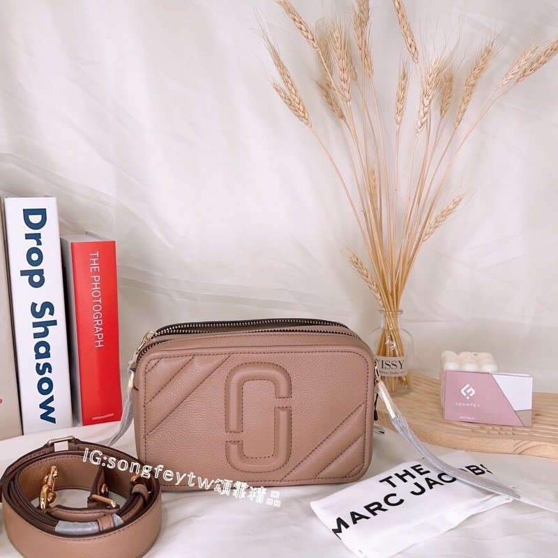 美國代購🇺🇸台灣現貨 Marc Jacobs 專櫃款 相機包 斜背包-細節圖8