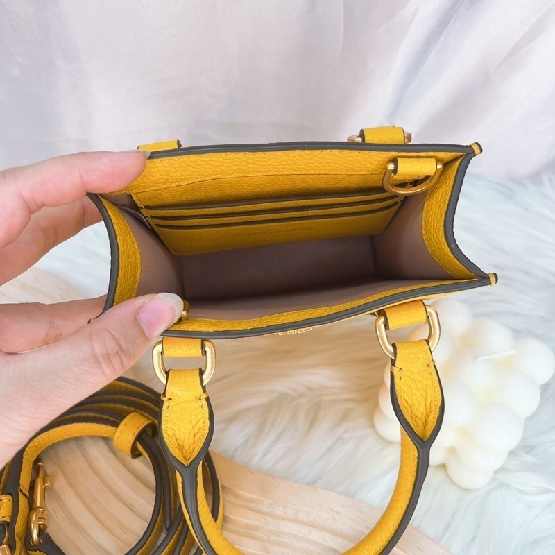 美國代購 台灣現貨 Tory Burch 小金logo 琴譜包 手提斜背包-細節圖3