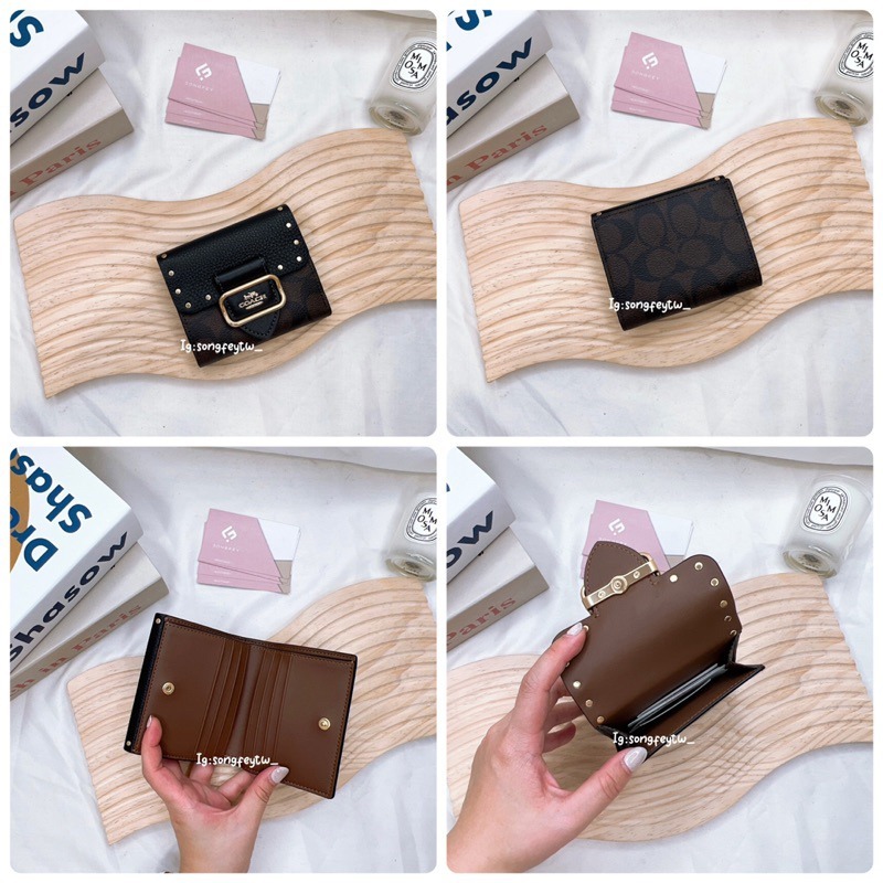 美國代購🇺🇸台灣現貨 Coach 新款 方釦短夾 兩折短夾-細節圖8