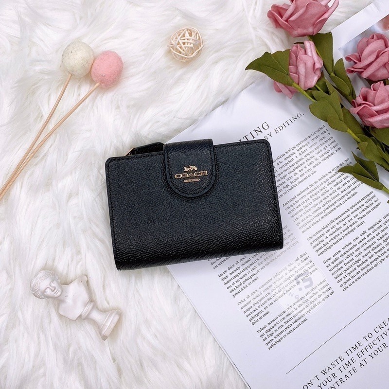 美國代購🇺🇸台灣現貨 Coach 扣式中夾 兩折中夾-細節圖4