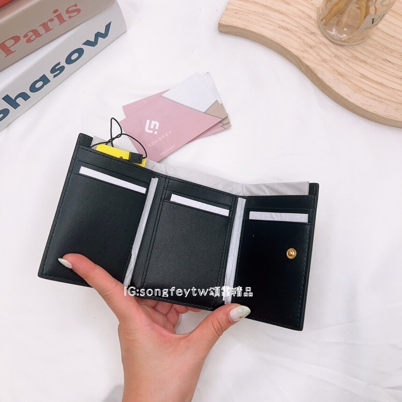 美國代購🇺🇸台灣現貨 MJ 專櫃款 三折短夾-細節圖2