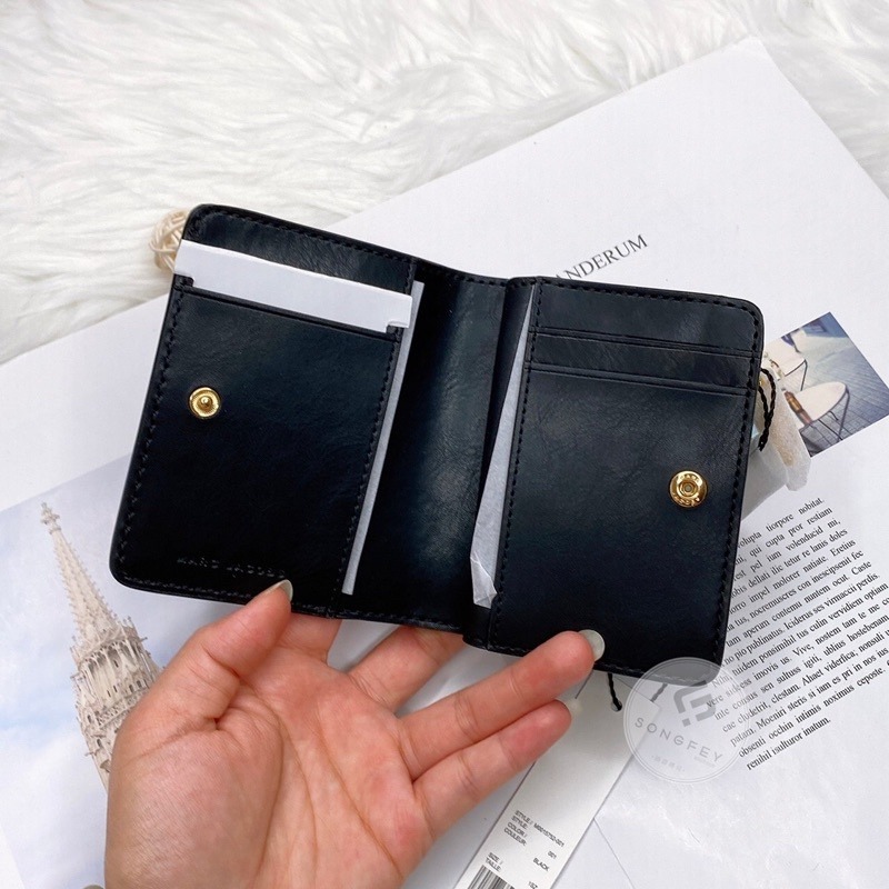 美國代購🇺🇸台灣現貨 MARC JACOBS 短夾 MJ 兩折字樣短夾-細節圖3