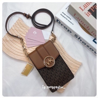 美國代購🇺🇸台灣現貨 MK 手機包 斜背包-細節圖7