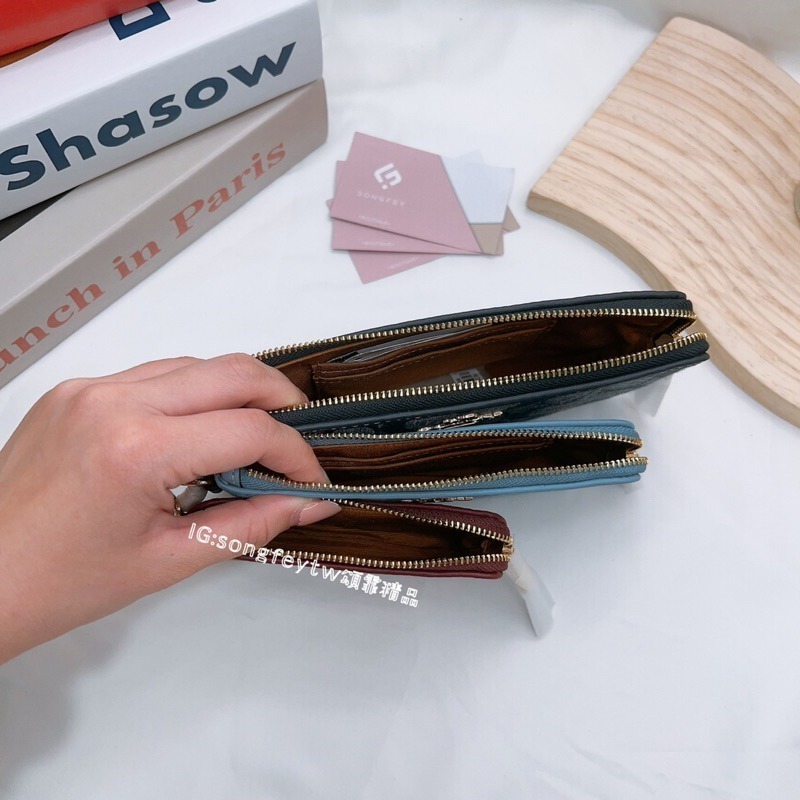 美國代購🇺🇸台灣現貨 Coach 三合一手拿包-細節圖4