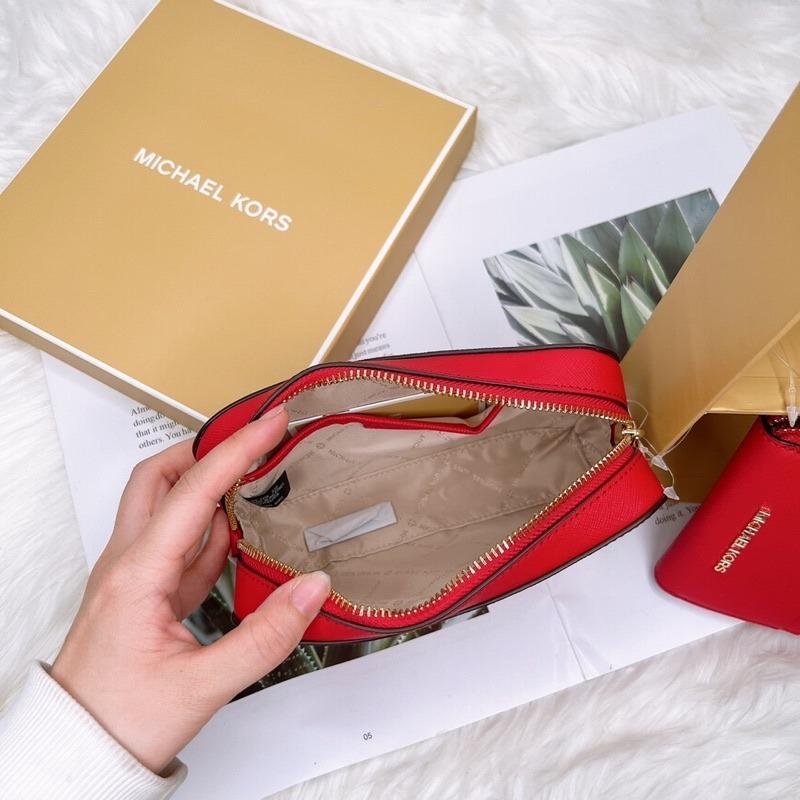 美國代購🇺🇸台灣現貨 Michael Kors｜MK 化妝包+零錢包 禮盒組 情人節 母親節-細節圖2
