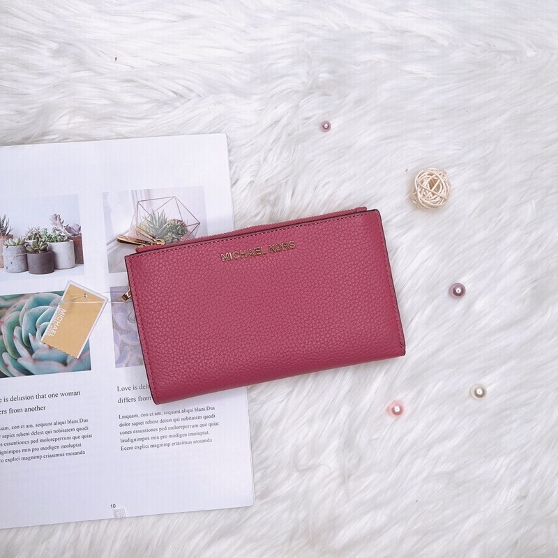 美國代購🇺🇸台灣現貨 MK 專櫃款 多功能中夾 手掛中長夾-細節圖2