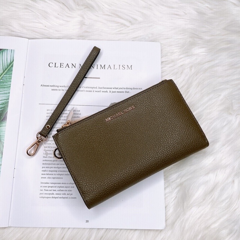 美國代購🇺🇸台灣現貨 MK 專櫃款 多功能中夾 手掛中長夾-細節圖7