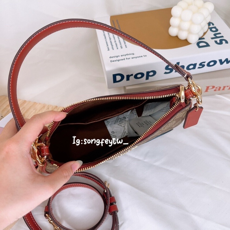 美國代購🇺🇸台灣現貨 Coach 限定款 麻將包 大款-細節圖3