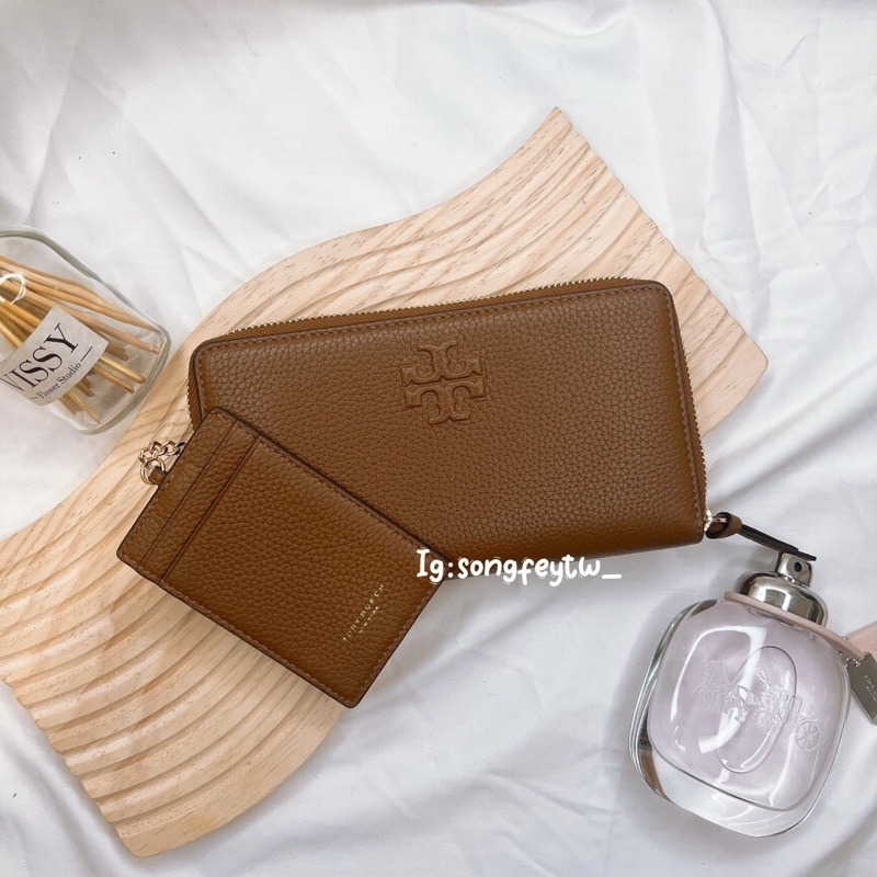 美國代購🇺🇸台灣現貨 TB 浮雕1+1拉鍊長夾-細節圖2