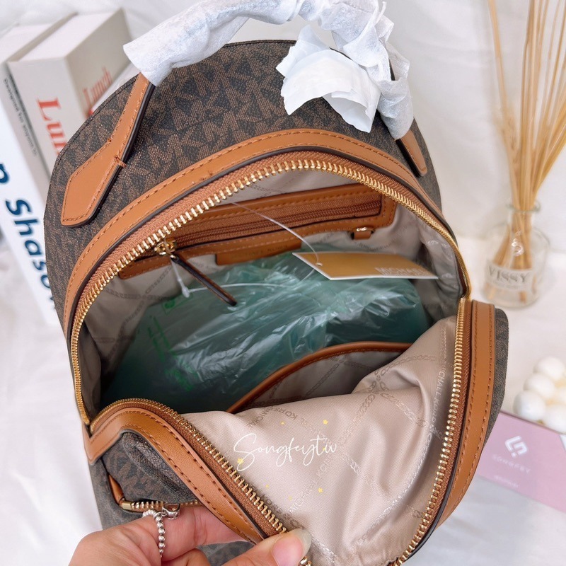 美國代購🇺🇸台灣現貨 MK 專櫃款後背包 中款-細節圖3