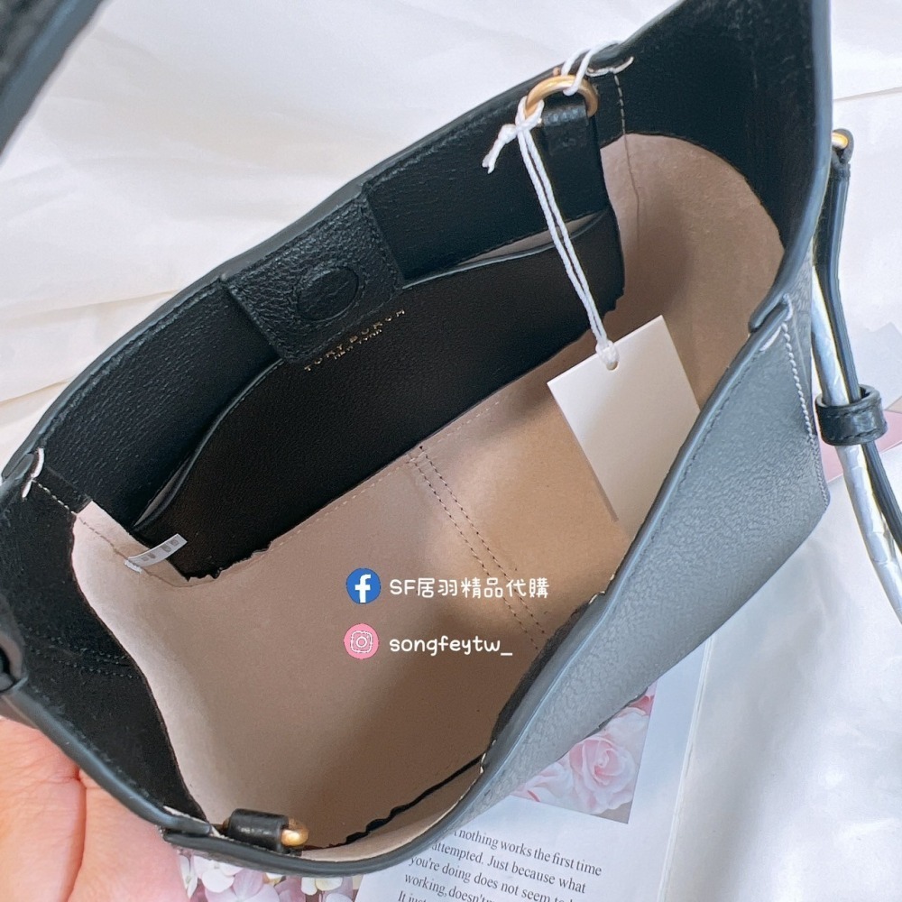 美國代購🇺🇸台灣現貨 Tory Burch 浮雕菜籃包 肩背包 斜背包-細節圖2