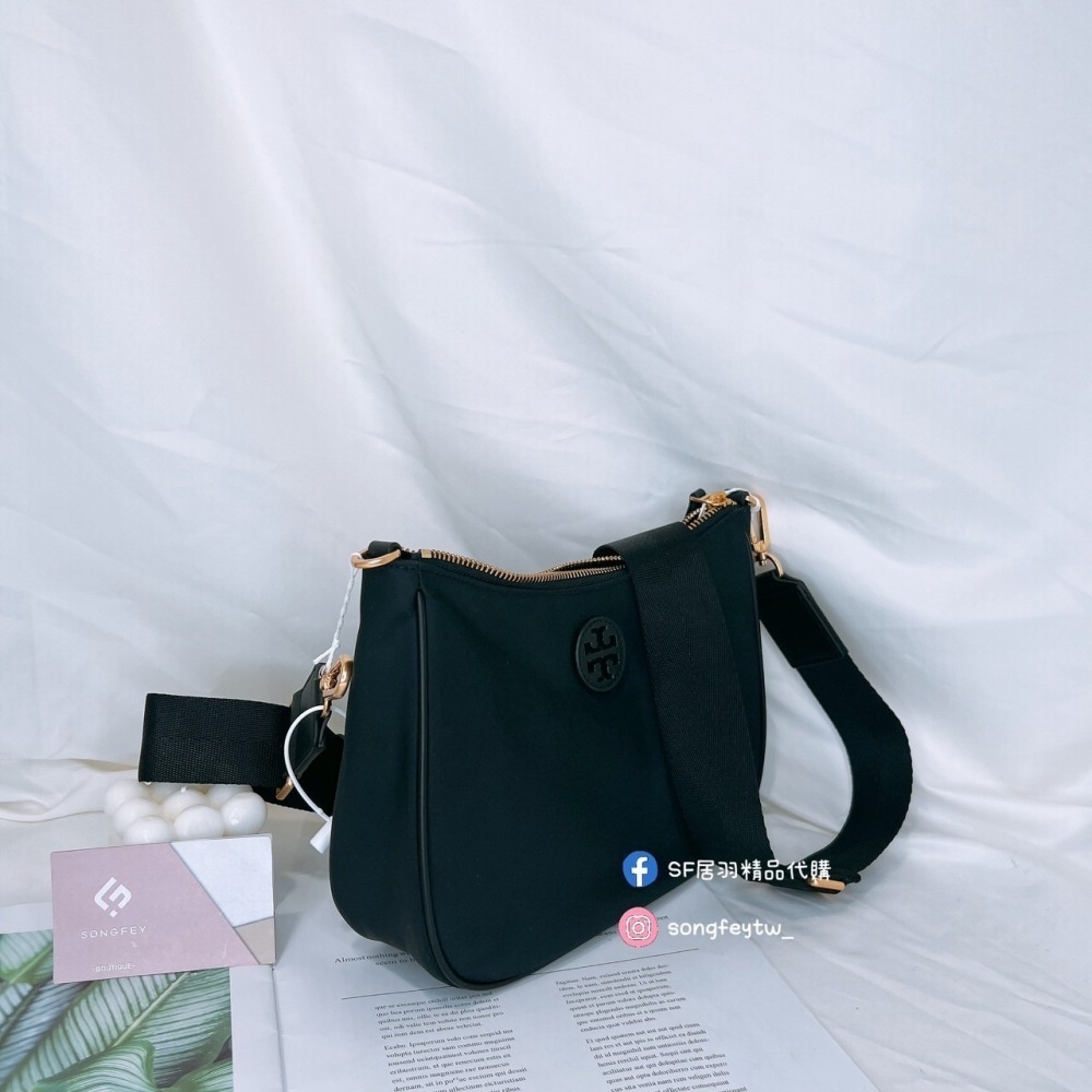 美國代購🇺🇸台灣現貨 Tory Burch 尼龍半月包-細節圖4