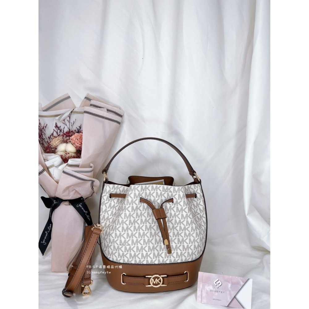 美國代購 台灣現貨 MK 水桶包 荔枝牛皮 水桶包 肩背包 斜背包-細節圖2