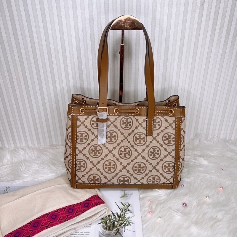 美國代購🇺🇸台灣現貨 Tory Burch｜TB 專櫃款 T Monogram 系列 抽繩托特包 - 小款-細節圖5