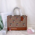 美國代購🇺🇸台灣現貨 Coach 米奇限定款 香布蕾紙袋包 中款紙袋包 手提斜背包-規格圖5