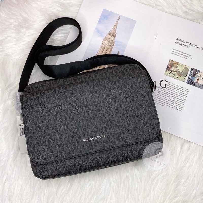 美國代購🇺🇸台灣現貨 MK 男款掀蓋側背包 斜背包 肩背包 情人節 父親節-細節圖2