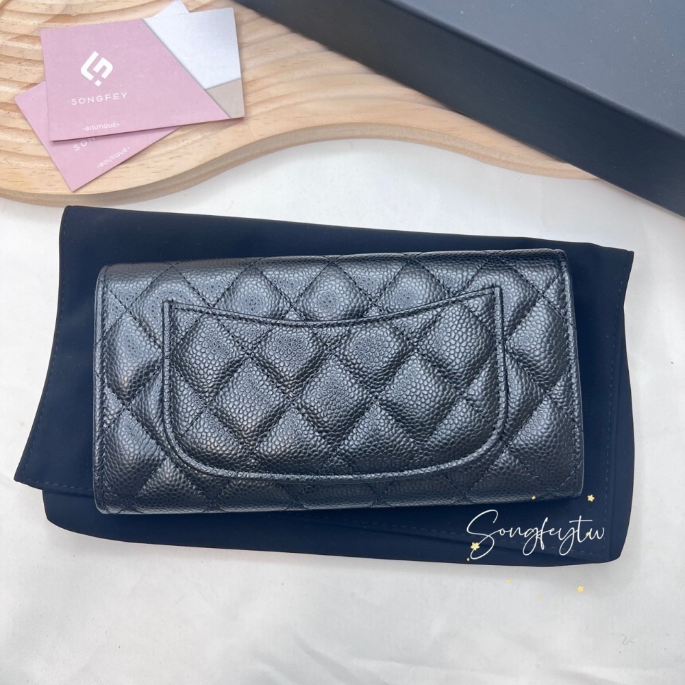 歐美代購 台灣現貨 Chanel 經典 淡金雙C 菱格荔枝牛皮 信封長夾-細節圖6