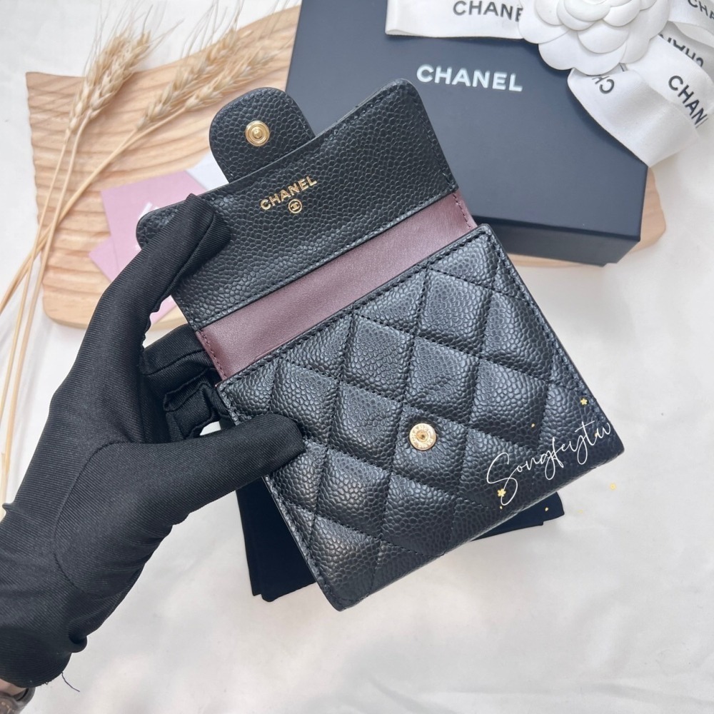 歐美代購 台灣現貨 Chanel 香奈兒 經典三折短夾-細節圖2