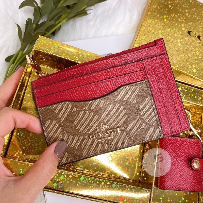 美國代購🇺🇸台灣現貨 Coach 零錢包+吊飾 限定款禮盒組-細節圖3