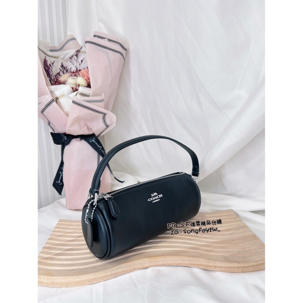美國代購🇺🇸台灣現貨 Coach 肩背筆筒包 斜背包-細節圖3