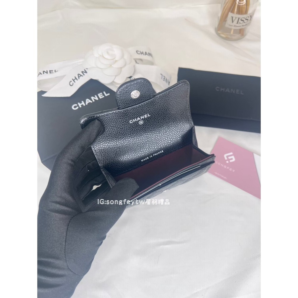歐美代購🇺🇸台灣現貨 Chanel 黑銀 荔紋小牛皮 信封卡包-細節圖2