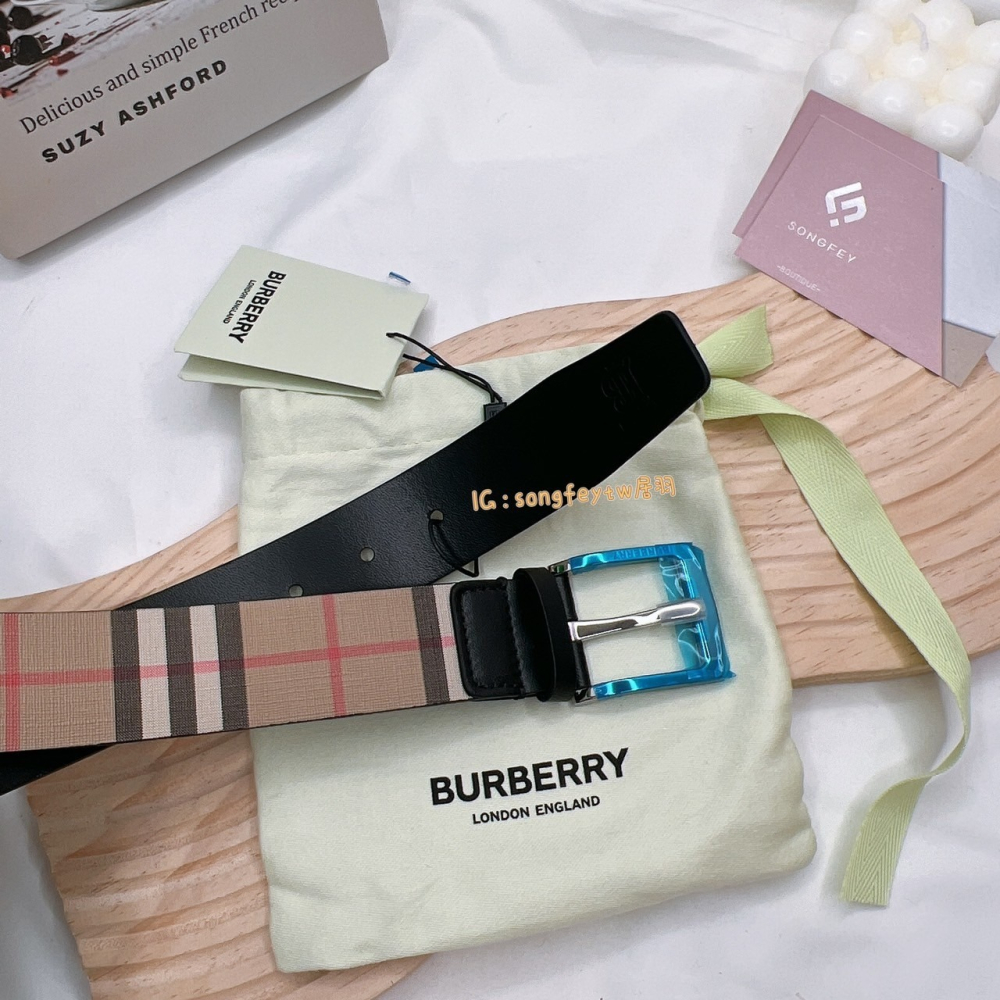 歐美代購 台灣現貨 BURBERRY 巴寶莉 經典格紋銀扣 3.5CM皮帶(米/黑色)-細節圖3