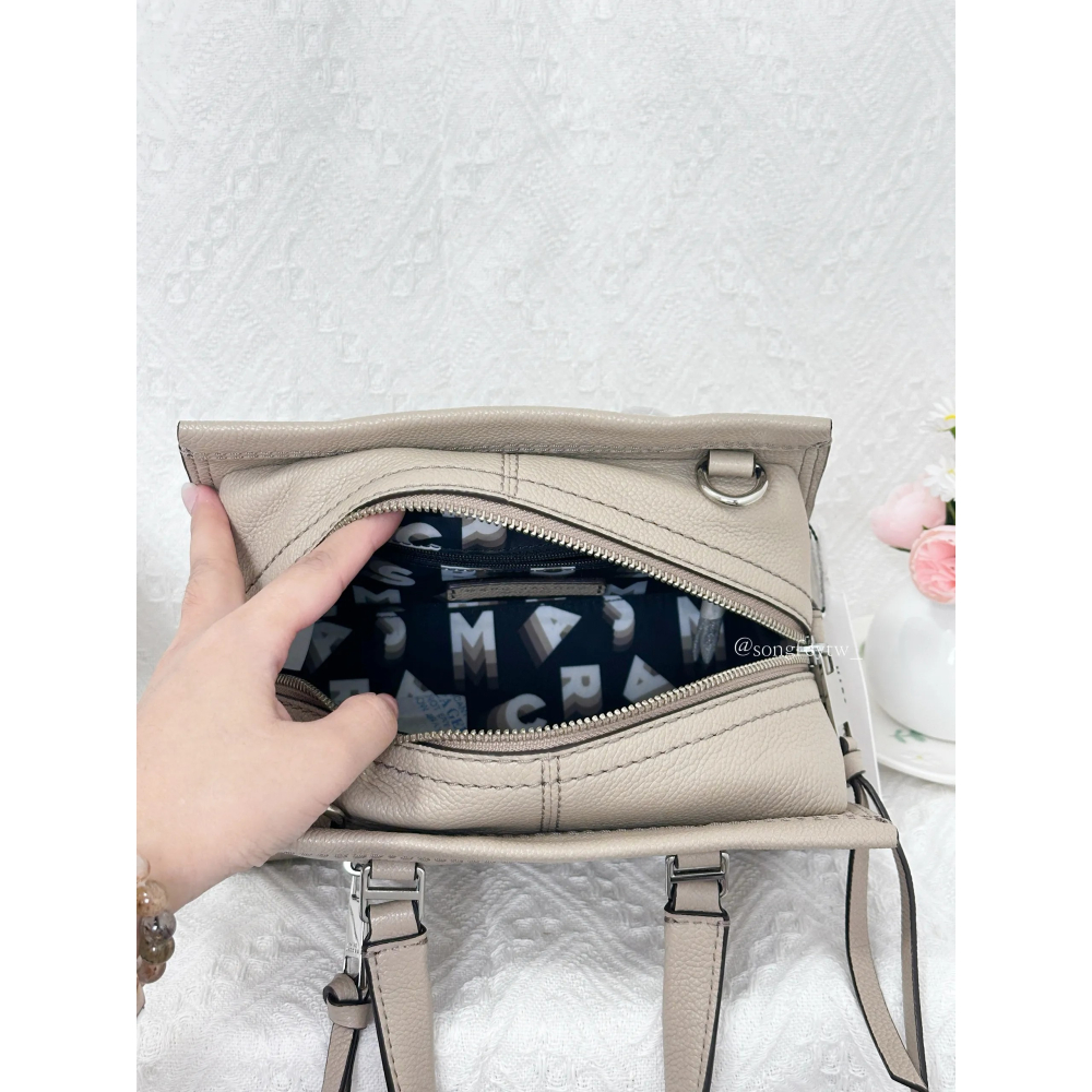 美國代購  台灣現貨 Marc Jacobs｜MJ 機車包 斜背包-細節圖4