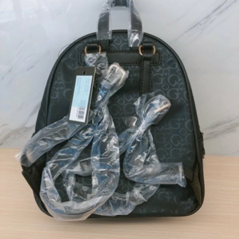 美國代購 台灣現貨 Guess 滿版尼龍後背包-細節圖3