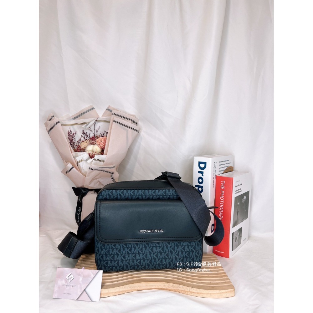 美國代購🇺🇸台灣現貨 MK 男款 斜背包-規格圖5