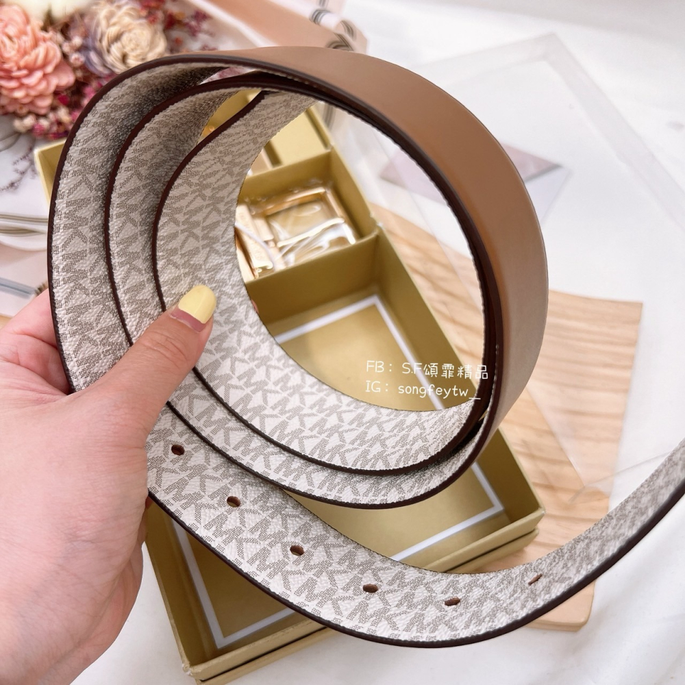 美國代購🇺🇸台灣現貨 MK 女款皮帶禮盒組 雙面皮帶 情人節-細節圖3