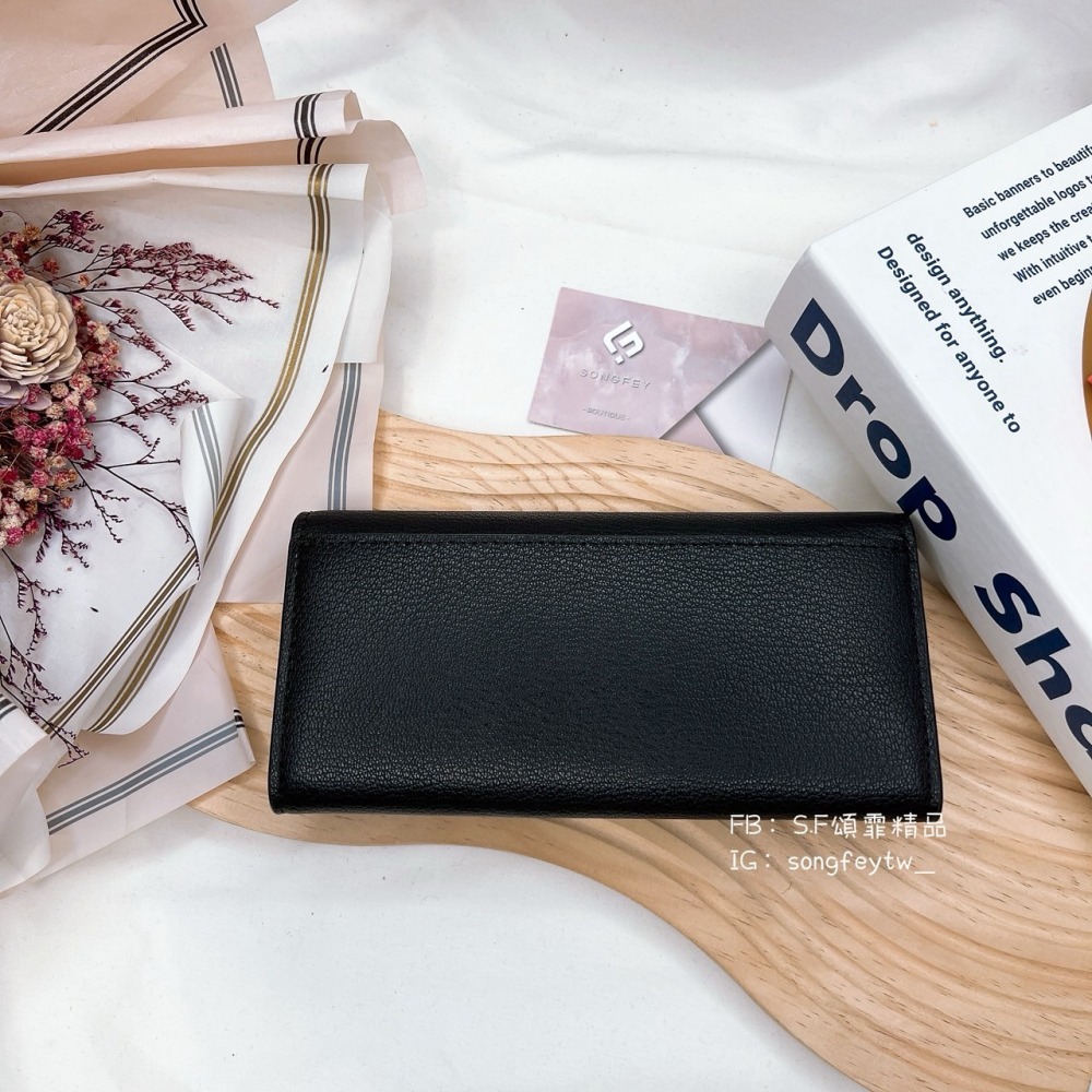 美國代購🇺🇸台灣現貨 MK 鎖頭信封長夾-細節圖4