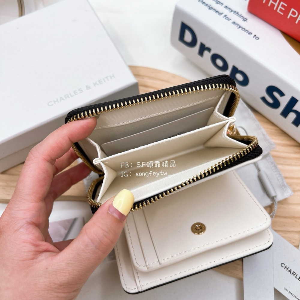 美國代購🇺🇸台灣現貨 小Ck 短夾禮盒-細節圖7