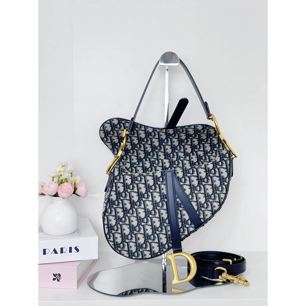 歐美代購 台灣現貨 DIOR Saddle 經典 大款 馬鞍包-細節圖4