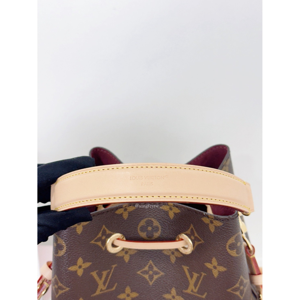 歐美代購🇺🇸台灣現貨 Louis Vuitton｜LV 經典 BB 水桶包 M46581-細節圖4