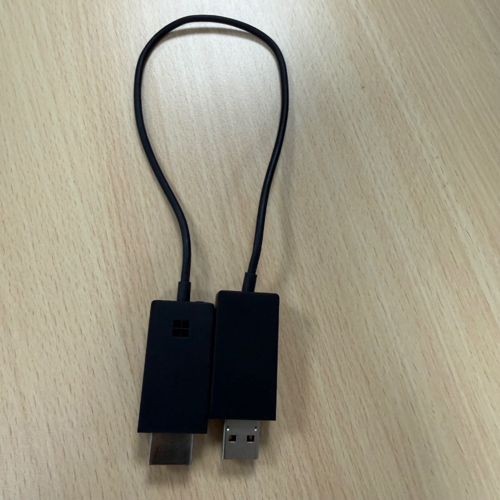 【二手】微軟 Microsoft 無線顯示轉接器 2代 (Model 1733) / Miracast 微軟-細節圖2