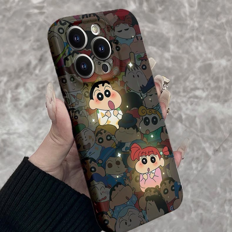 Zeus Space🔸預購款🔸iPhone手機殼📱發光睡衣蠟筆小新 妮妮情侶款-細節圖2