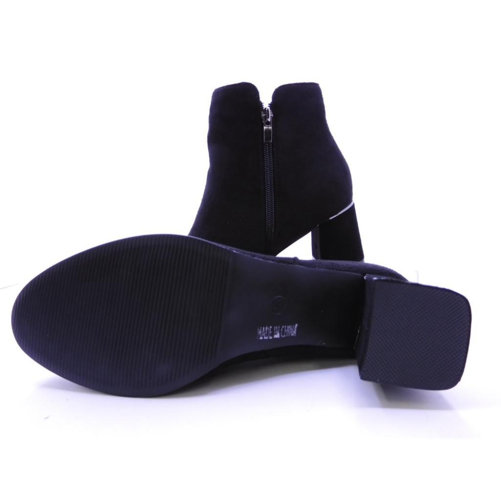 [ 樂比鞋坊 ] 毛絨絨短靴 女款短靴 質感裝飾扣 增高8公分 穩固方頭鞋根  止滑鞋底 耐磨鞋底-細節圖5