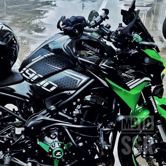 重機Kawasaki Z900油箱貼 防刮貼 適用川崎Z900油箱貼 魚骨貼改裝川崎 車貼 防滑貼 貼紙-細節圖4