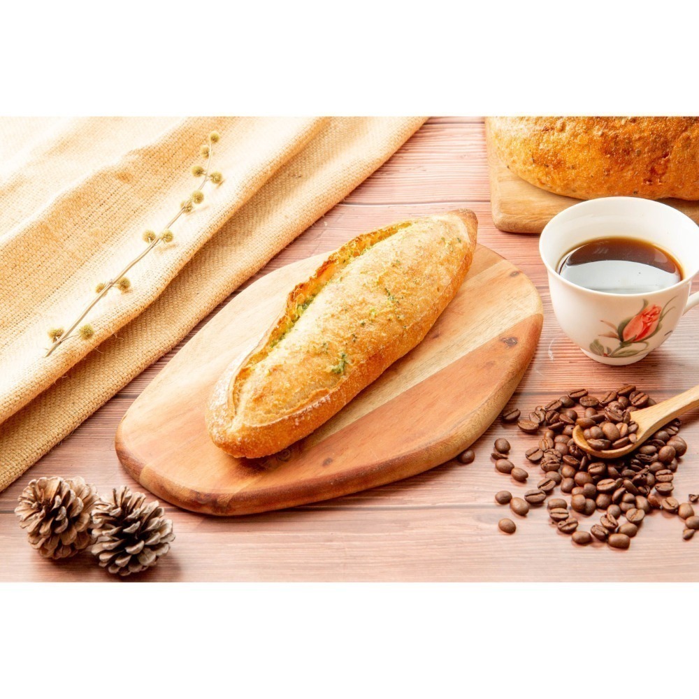 【阿段烘焙】香蒜棍子 garlic sauce pesto baguette 【法國系列】-細節圖2