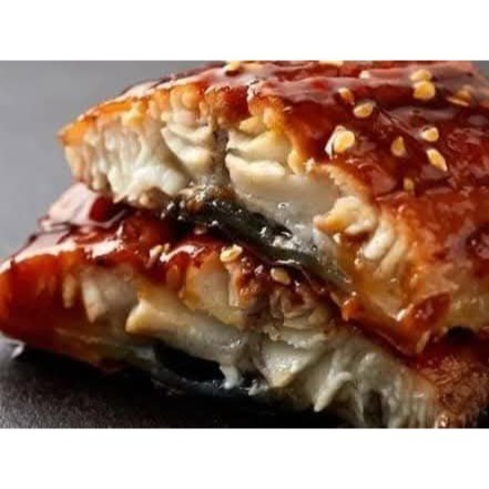 【極海鮮八號鋪】台灣蒲燒鰻，體型肥碩、肉質厚實油亮香嫩滑順，醬汁鹹甜適中，加熱後油脂完全釋放，入口即化-細節圖10