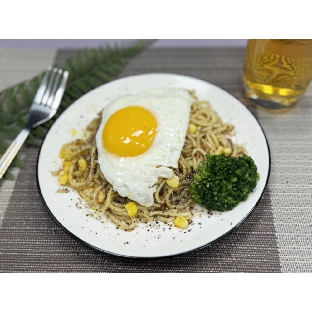 【極海鮮八號鋪】義式黑胡椒/蘑菇鐵板麵(5入)超高CP值❣️的早午餐選擇，銅板美食，簡單方便❣️-細節圖2