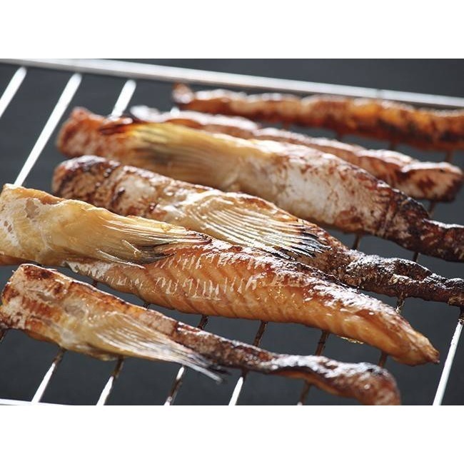 【極海鮮八號鋪】鮮嫩鮭魚腹條-500±10%/包-口感是軟嫩，椒鹽香煎、燒烤BBQ，淋上檸檬風味更佳!!-細節圖4